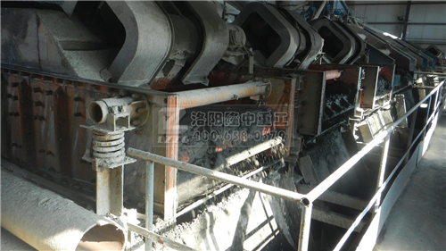 尾礦干排篩,尾礦脫水篩 尾礦干排篩,尾礦脫水篩.jpg